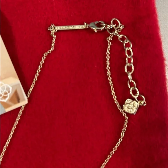 NWOT Kendra Scott Gold Necklace with Vibrant Orange Pendant - Picture 4 of 5